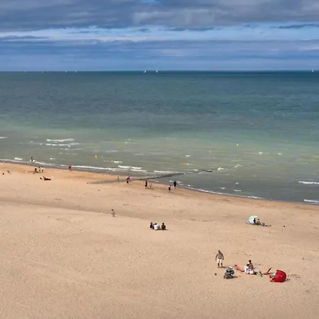 In Nieuwpoort By The Seafront, Cleaning Included Apartament Koksijde
