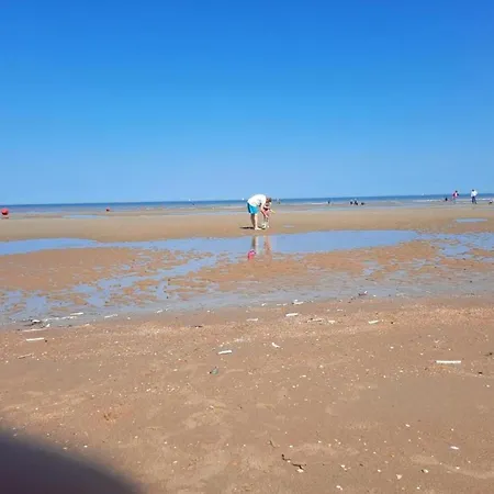 In Nieuwpoort By The Seafront, Cleaning Included