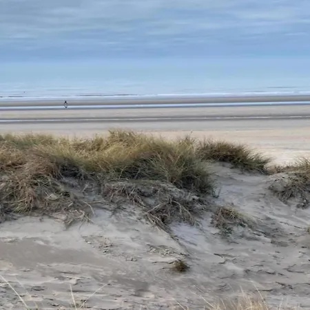 In Nieuwpoort By The Seafront, Cleaning Included