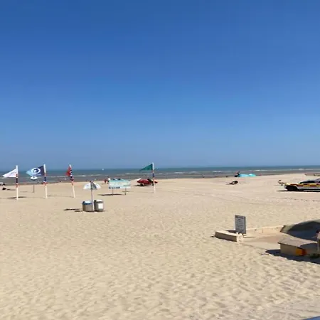 아파트 In Nieuwpoort By The Seafront, Cleaning Included *